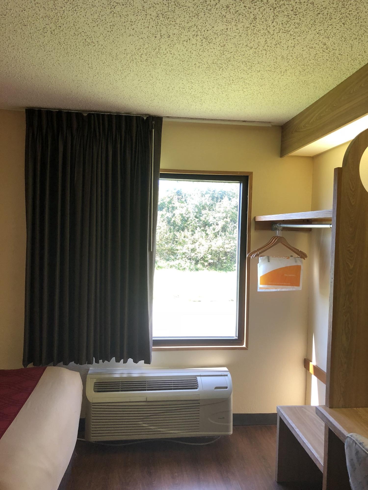 Econo Lodge London Buitenkant foto