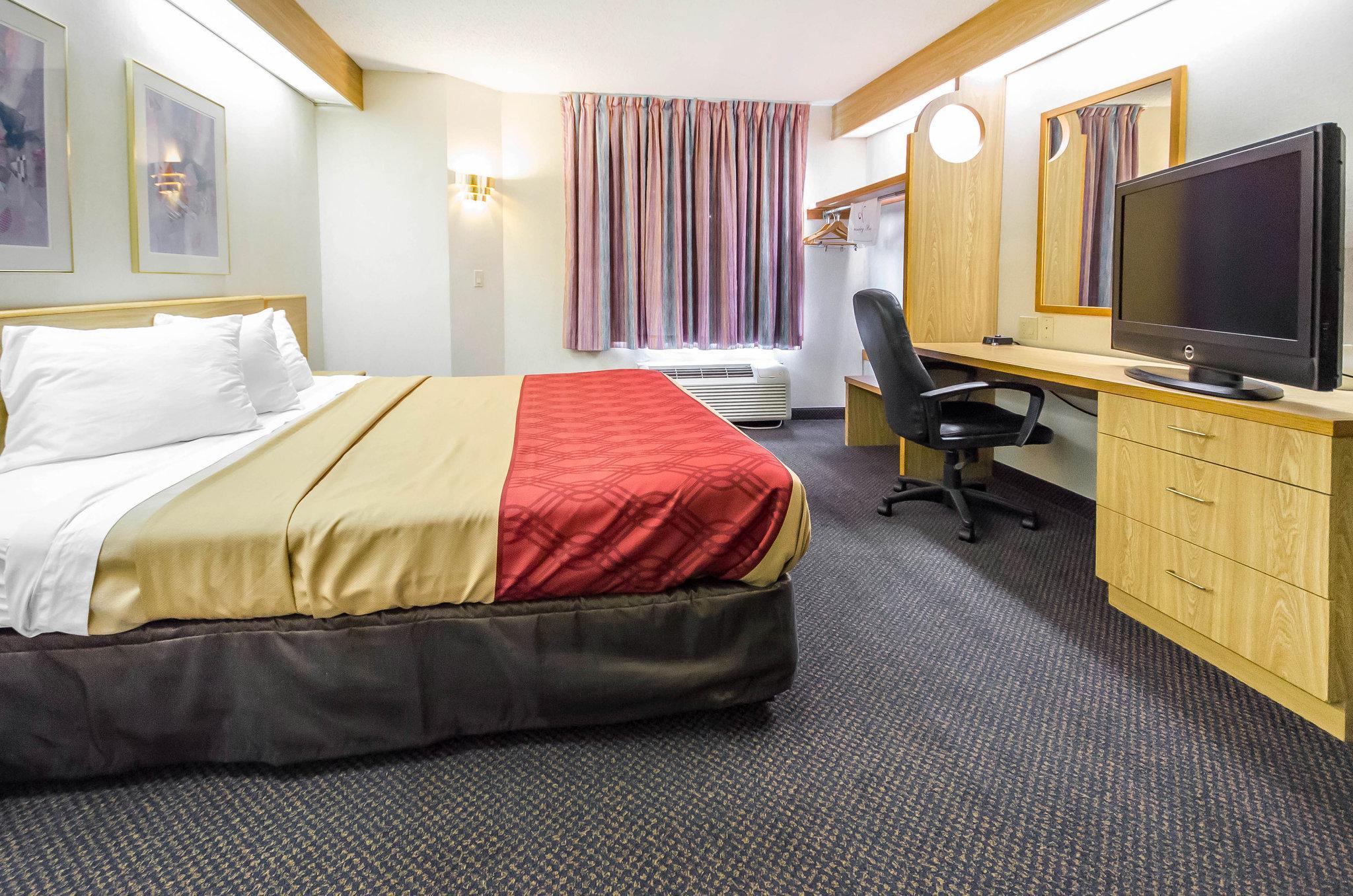Econo Lodge London Buitenkant foto