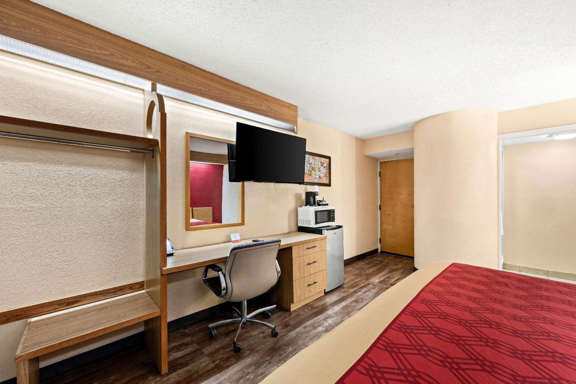Econo Lodge London Buitenkant foto